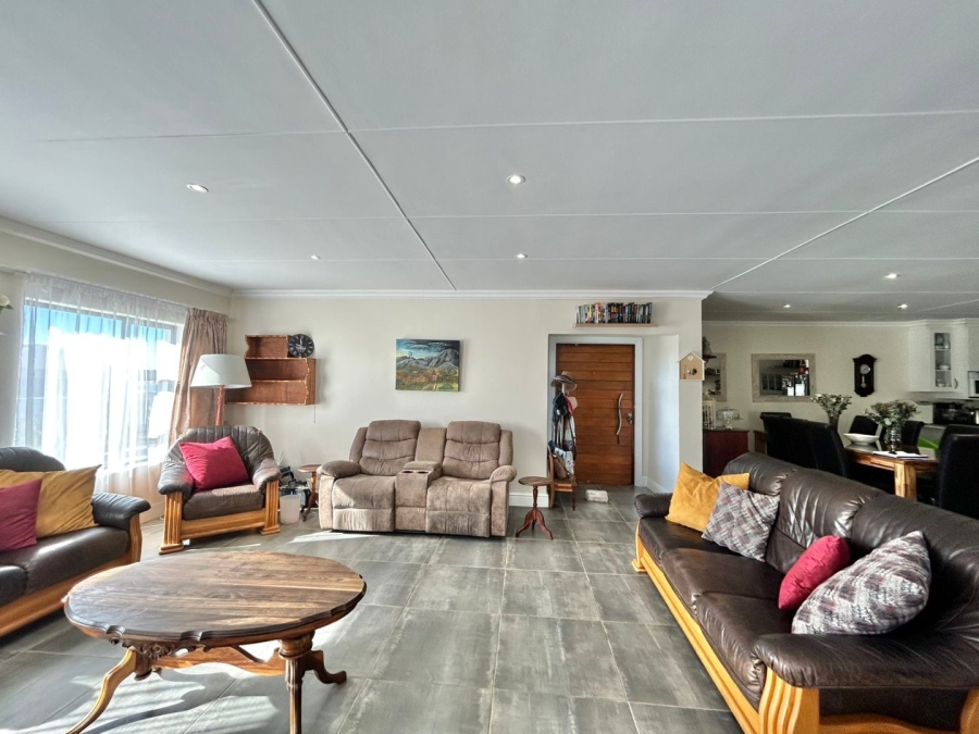 3 Bedroom Property for Sale in Fountains Estate Eastern Cape